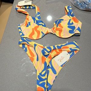 Aurelle bikini new with tags size small top and bottom